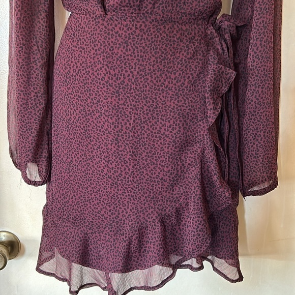 Abercrombie and Fitch dark purple animal print tie ruffle skirt dress size S - Picture 4 of 12